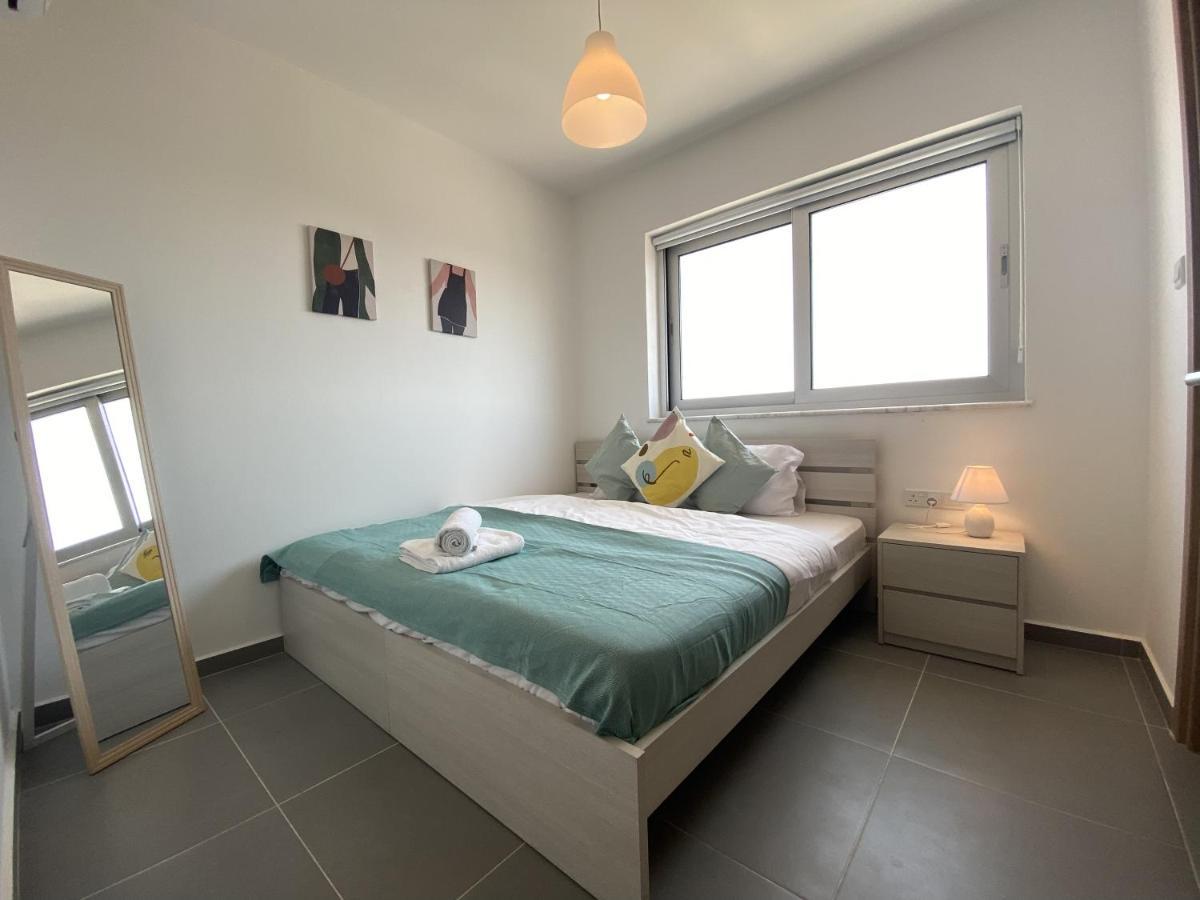 Silver Line 1-Bedroom Apartment In لارنكا المظهر الخارجي الصورة