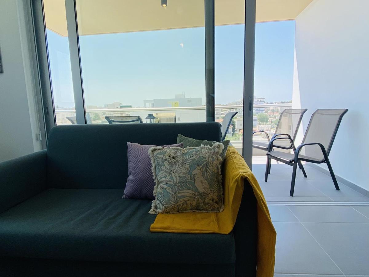 Silver Line 1-Bedroom Apartment In لارنكا المظهر الخارجي الصورة